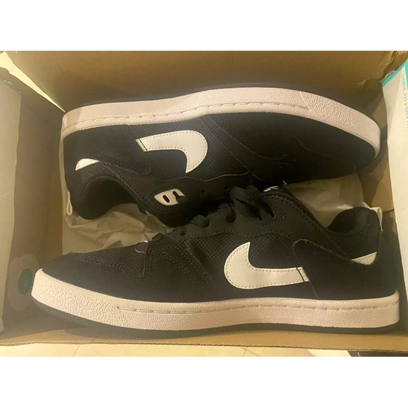 Nike Sb Alleyoop Mens Skate Shoes 